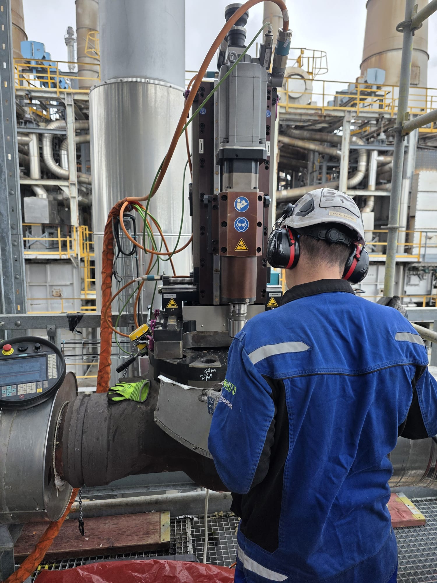 CNC-Gewindereparatur an Hochdruckventil – Polyethylen-Anlage, Niederlande — Bild 4