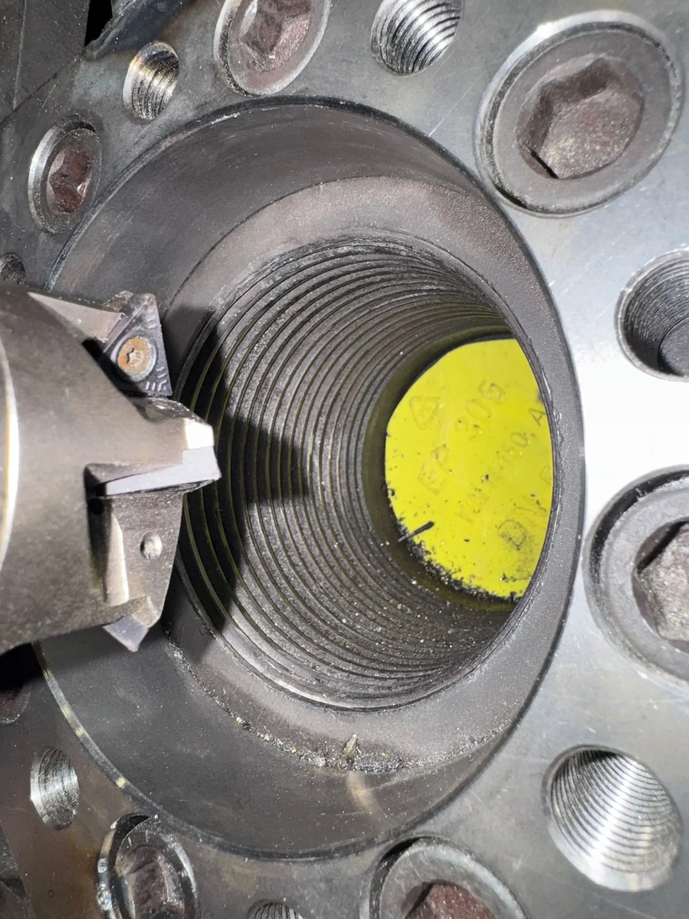 Notfall-CNC-Einsatz: Helicoil-Gewinde M107,8×6 an P92-Turbinenbauteil repariert — Bild 5