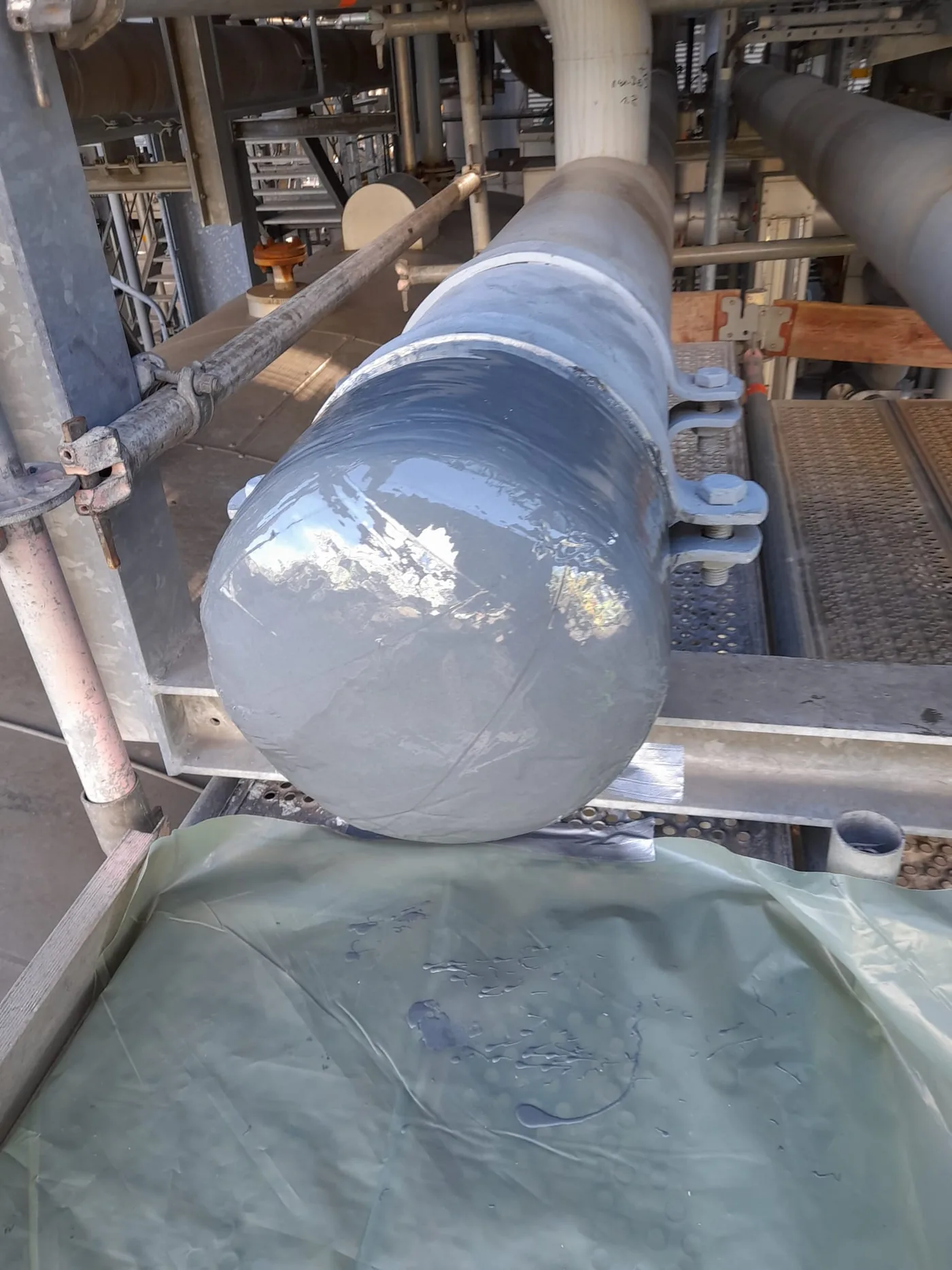 Réparation par laminage composite d'un fond bombé DN250 – intervention sur site en Rhénanie-du-Nord-Westphalie — Bild 5