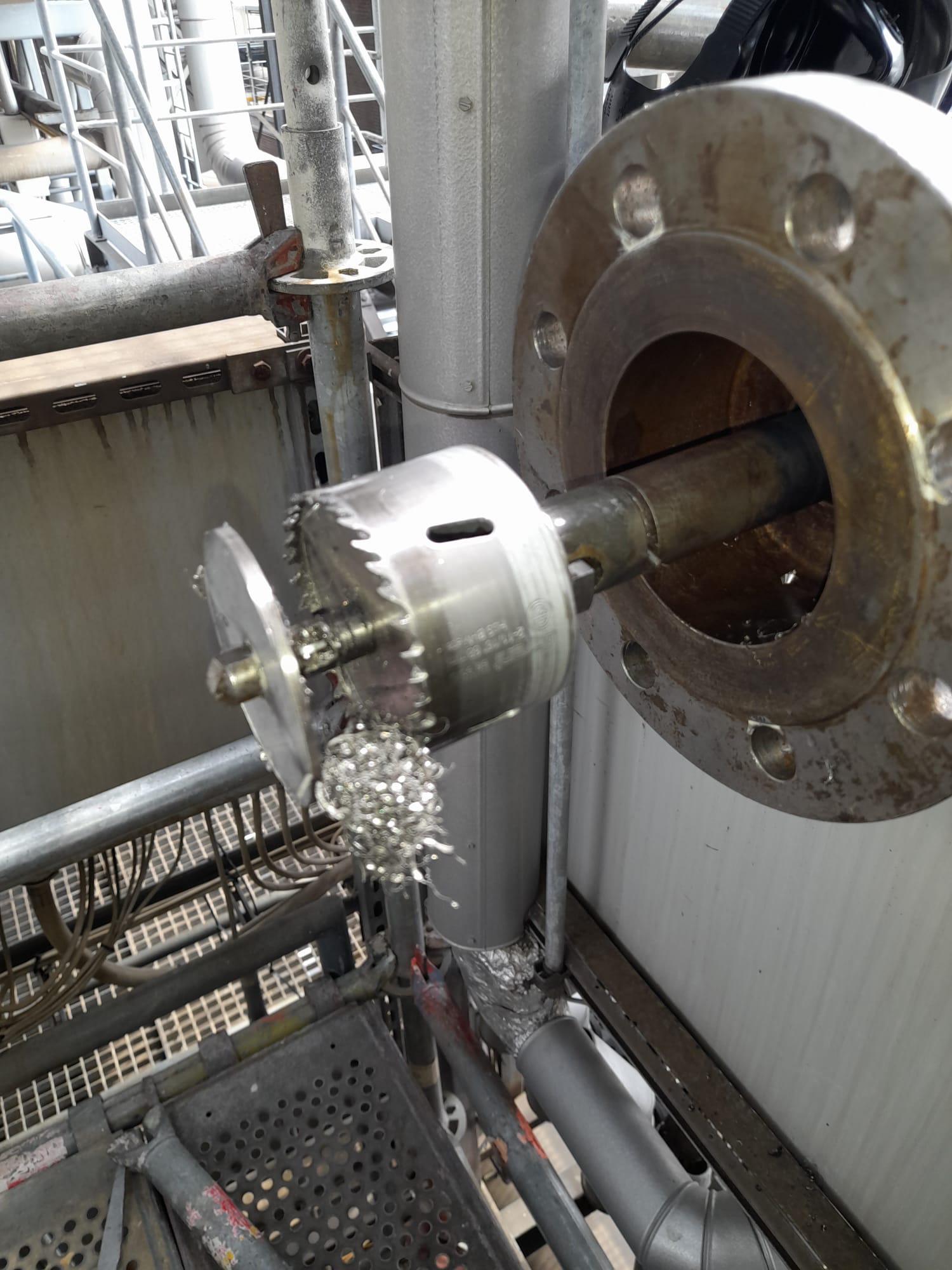 Cold hot tap : piquage sans soudage et sans arrêt de l'installation — Bild 4